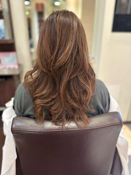 ピカイチ 上通店(pikA icHi) ハイライト×水素カラー