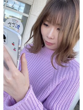 ジップ 緑店(zip) 外ハネミディアム×20代カジュアルガーリー