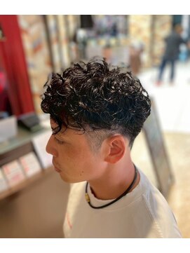アース 土気あすみが丘店(HAIR&MAKE EARTH) メンズパーマ