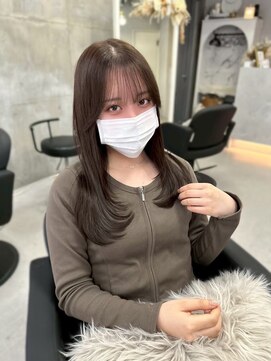 ジィルム(XELM) 韓国レイヤーカット/ブリーチ/レイヤーカット/ハッシュカット