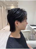 センターパートウルフ