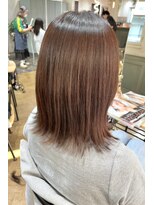 エレン 新百合ヶ丘店(ELEN)&nbsp;切りっぱなしミディアム