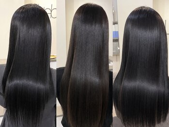 リーベ 高槻(Liebe)の写真/【年齢による髪の変化を美しく整える】大人女性のための髪質改善で、自然な艶と扱いやすさを叶えます☆