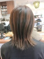 サロンパルヨン ヘアーアンドネイル(SALON paljon Hair&Nail) 黒メッシュで小顔に！