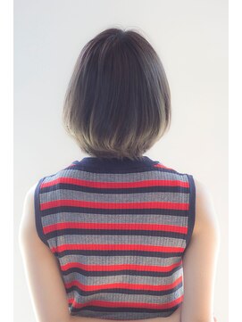 ロミー 本厚木(ROMMY.) 360°綺麗なシルエット イルミナカラー 暗髪グレージュ