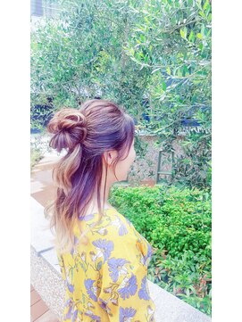 ブラウ ネイル パーティー(Blau Nail Party) 涼しげハーフアップ