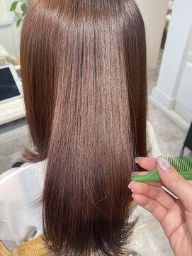 ユイバイラドンナ(Huit by LADONNA) 髪質改善#２回目