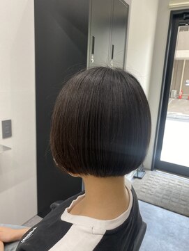 アルター(aL ter) ショートボブ