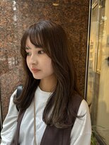 リタ(rita.)&nbsp;ナチュラルレイヤー×オリーブベージュ×イヤリングカラー