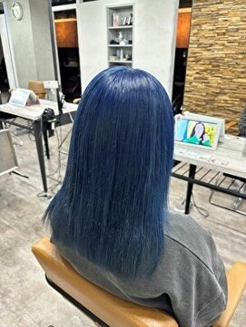 プライズ アイリス 池袋東口店(prize Iris) ネイビーカラー/ネイビーブルー/ブルーブラック/派手髪/池袋
