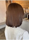 ボブ　ミルクティーベージュ　艶髪　髪質改善カラー　ショート