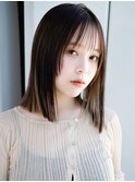 鎖骨ミディアムボブストレートボブ薄めバングフェイスレイヤー