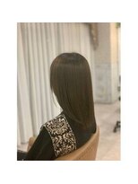 ヘアルーム ルシア(Lucia) オリーブベージュ
