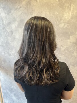 ザ ラブズ ラフズ ヘアー 本店(the loves laughs hair) ハイライトカラー