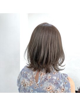 ハーツ(Heart's) 白髪ぼかし脱白髪染め似合わせショートボブ40代50代60代♪