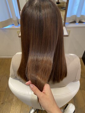 シュヴー 築地(CHEVEUX) うる艶酸性ストレート(髪質改善トリートメント配合)