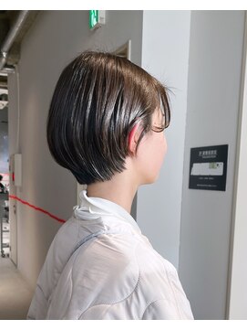 クリアオブヘアー リット(CLEAR of hair LiT) 耳かけショート