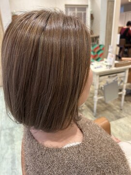 ビズヘアー プチ(bisou hair petit) シークレットハイライト