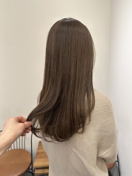 リリアーナ(LILIANA) 池袋 イルミナカラー 透明感 艶髪 creamy brown♪