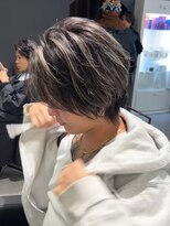 キング 楠葉店(K!ng)&nbsp;波巻きツイストスパイラルパーマ/フェザーパーマ/眉毛/メンズ