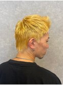 アップバング風束感ショートツーブロックブリーチデザイン