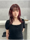 ミディアムハッシュカット＋ボルドー