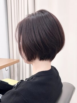 ハット(HUT) 『30～50代』ショート　ボブ　ショートヘア　白髪ぼかし　216