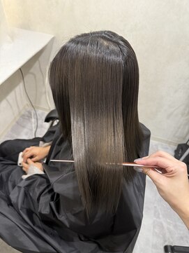 ホワイト(WHITE) ツヤツヤ〇髪質改善カラー