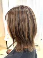 アズール 草加(azule)&nbsp;白髪ぼかし　ハイライトカラー　ブリーチ