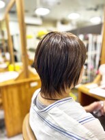 サロンドエー(SALON DE A)&nbsp;お手入れ簡単ショートウルフ
