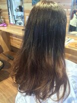 カシュカシュヘア(Cache-Cache hair)&nbsp;初カラーはグラデーションで！！