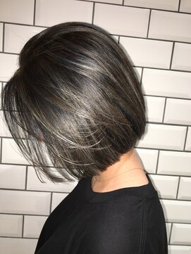 ニキータ(Nikiita) 【nikiita女子】 metallic ash B54594