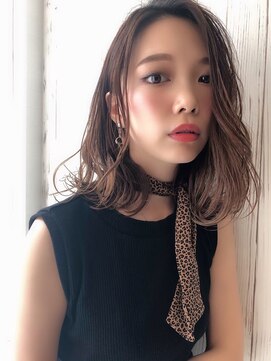 ルービック 京橋(Rubik's) 大人セクシーストレートカール