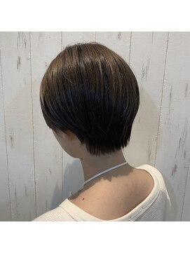 ルアナ 蒲田(LUANA) 襟足すっきりショート