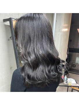 ルート 南堀江(route) イヤな赤みを抑えるカラー♪♪