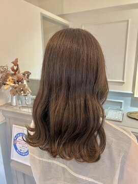 フレーム へアアンドトリートメント 天王寺北口店(FRAME) [FRAME 天王寺北口店] 艶カラー透け感ベージュ