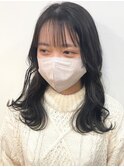 アッシュグレー　ダークアッシュ　セミロング