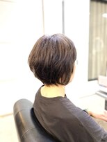 アキコ(AKIko) ショートボブ