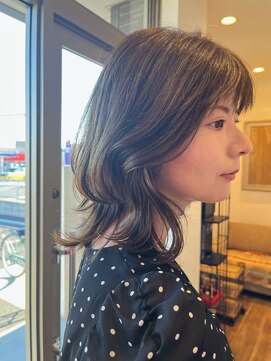 ヘアー テクニカ(hair Technica) 広瀬オススメ「ブリーチなし明るめのカーキグレージュ♪」