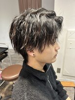 メンズヘア トーキョー 西梅田(MEN'S HAIR TOKYO) センターパート/刈り上げなし/波打ちパーマ/ツイスパ