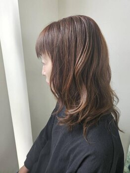 サイミ(SAIMI)の写真/ダメージを最小限に抑え、お洒落でお手入れも簡単なスタイルを実現♪パーマで迷ったら《SAIMI》にお任せ☆