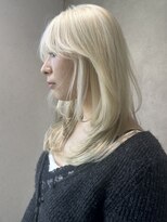 リア(Lia by KENJE)&nbsp;綺麗なホワイトブロンド♪