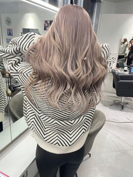 キング 枚方店(K!ng) 縮毛矯正髪質改善ハイライトレイヤーカット枚方美容室エクステ