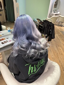 ミラシィ 成田(Mirashy) ハイライトカラーミルクティーベージュレイヤーカット