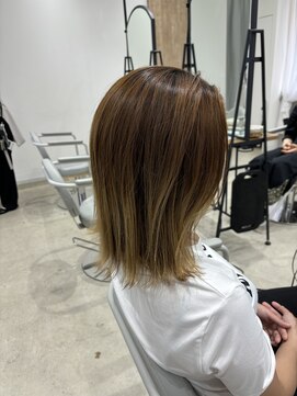 サンクチュアリ ウィズエデン 京橋店(Sanctuary with eden) 切りっぱなしボブ