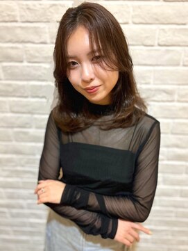 オーロ(ORO) ナチュラルブラウン/小顔髪質改善レイヤーカット