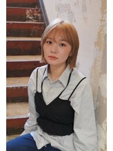 サン(SAN) 瀬戸口 真衣