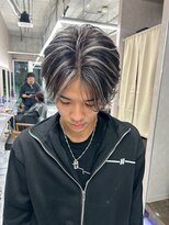 メンズサロン キング 高槻店(Men’s salon K!ng)&nbsp;フェザーショートアップバングセンターパートメンズハイライト