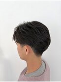 毛流れセンター分けマッシュ