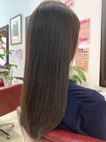 美容室アールアンドエス(R＆S)&nbsp;雨でも汗でも崩れないサラサラストレート